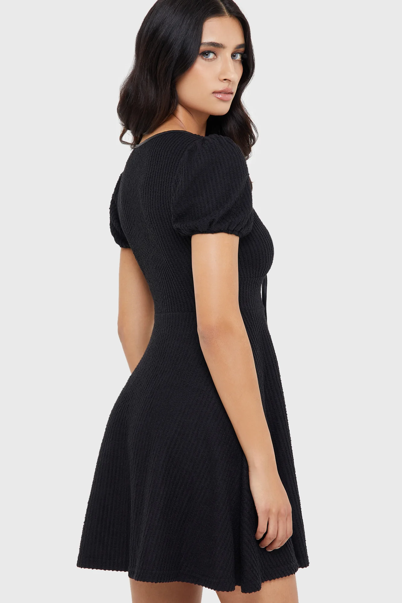 Chaseleigh Dress [BLACK] - Image 2