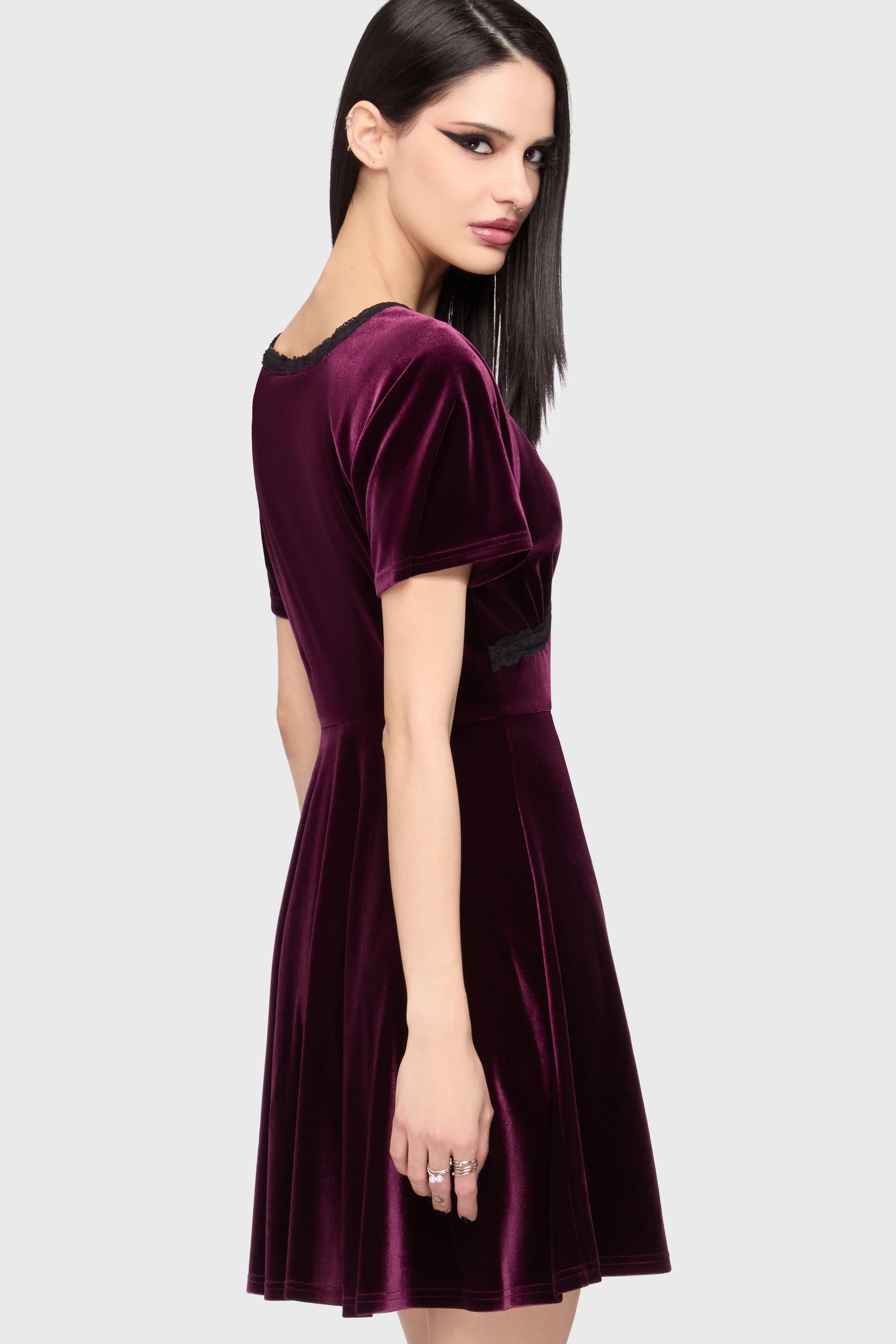 Hour Of Echelia Velvet Mini Dress - Image 3