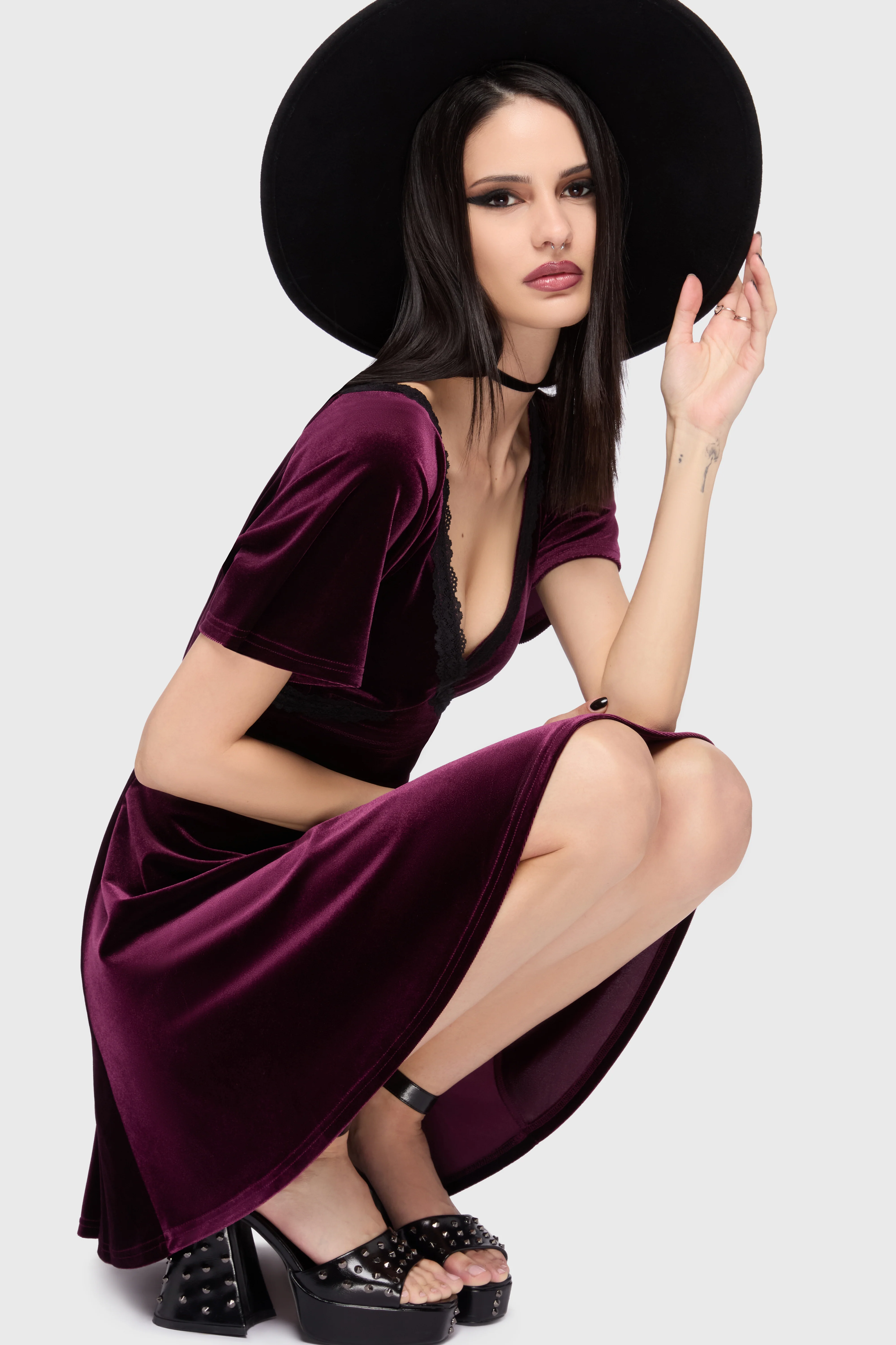 Hour Of Echelia Velvet Mini Dress - Image 4