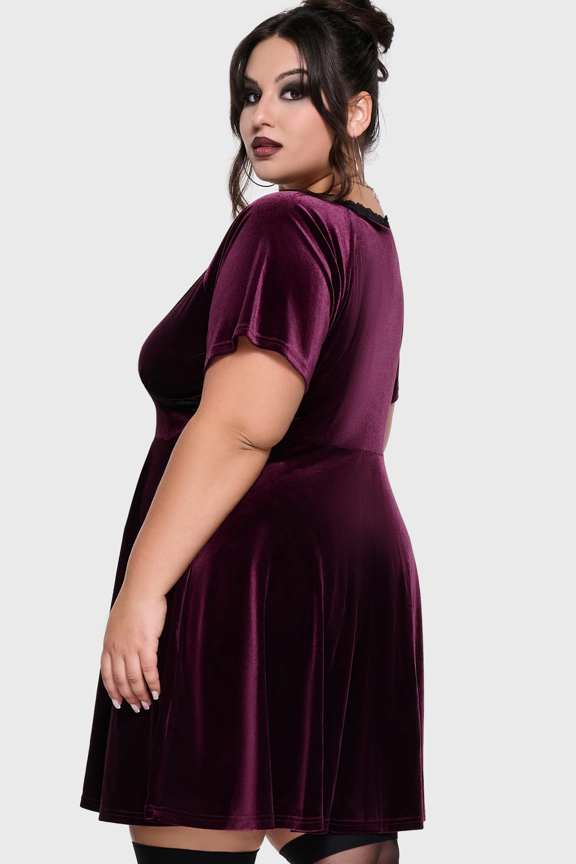 Hour Of Echelia Velvet Mini Dress - Image 6