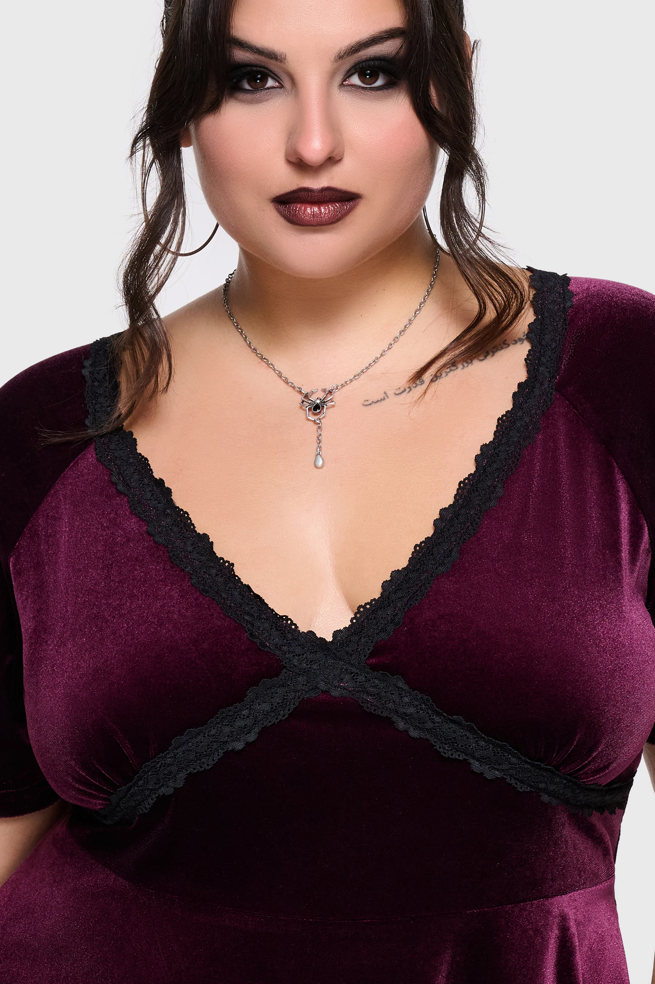 Hour Of Echelia Velvet Mini Dress - Image 7