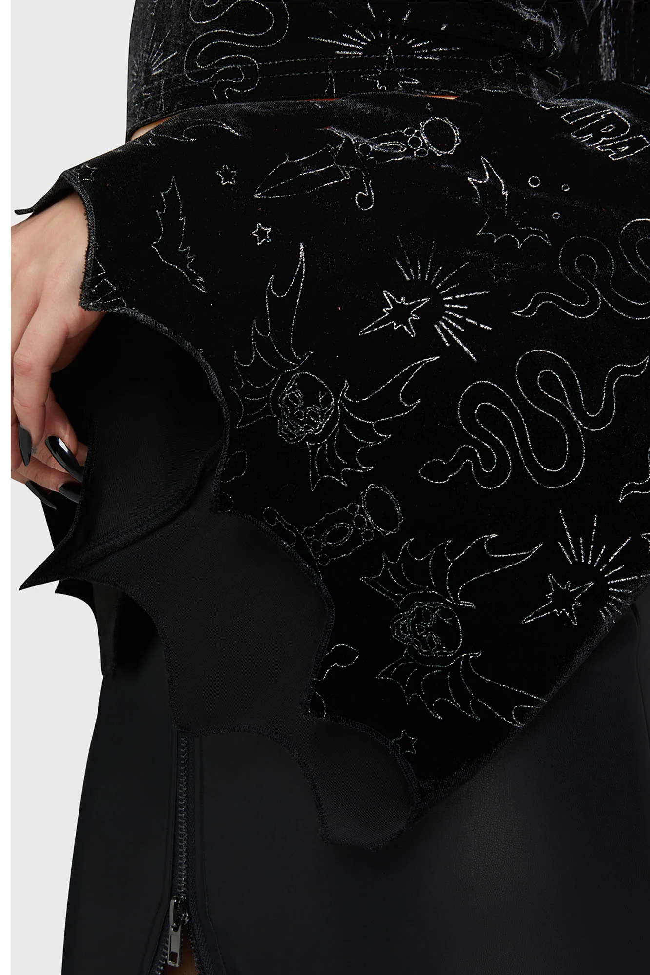 Yours Cruelly Bat Sleeve Top - Image 4
